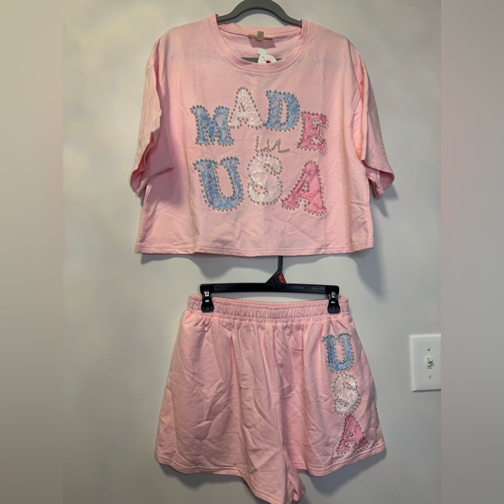 Peach Love California Pink Top with Lavender Nails Detail